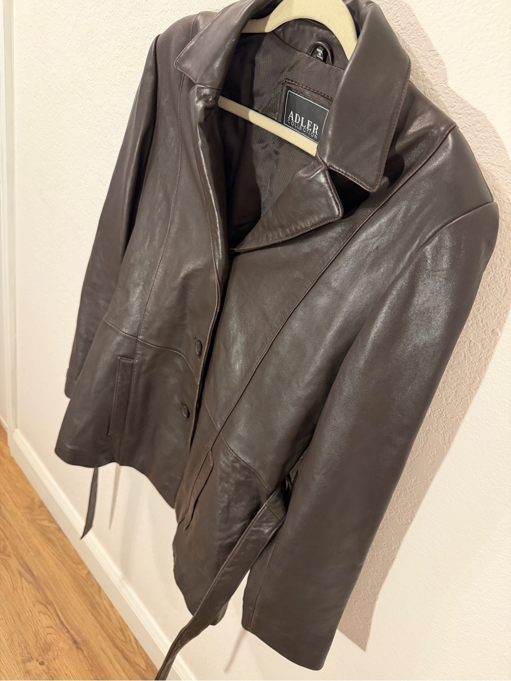 Vintage Brown Leather Belted Jacket/Blazer - Picture 4 of 13